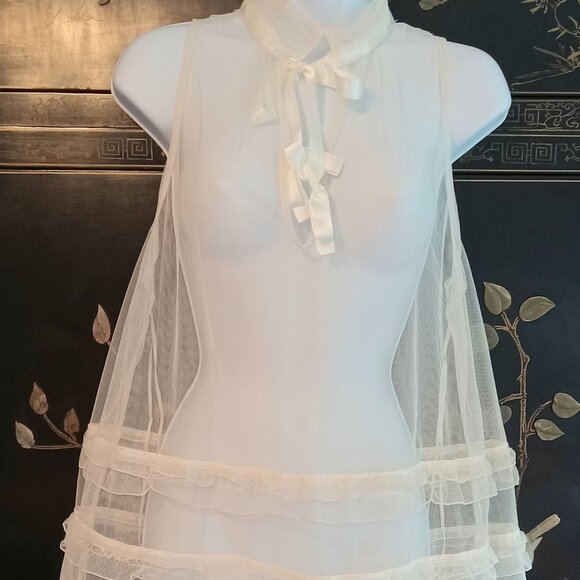 Free People Cream White Sheer Lace Short Nightgown NWT Size M - Picture 1 of 13